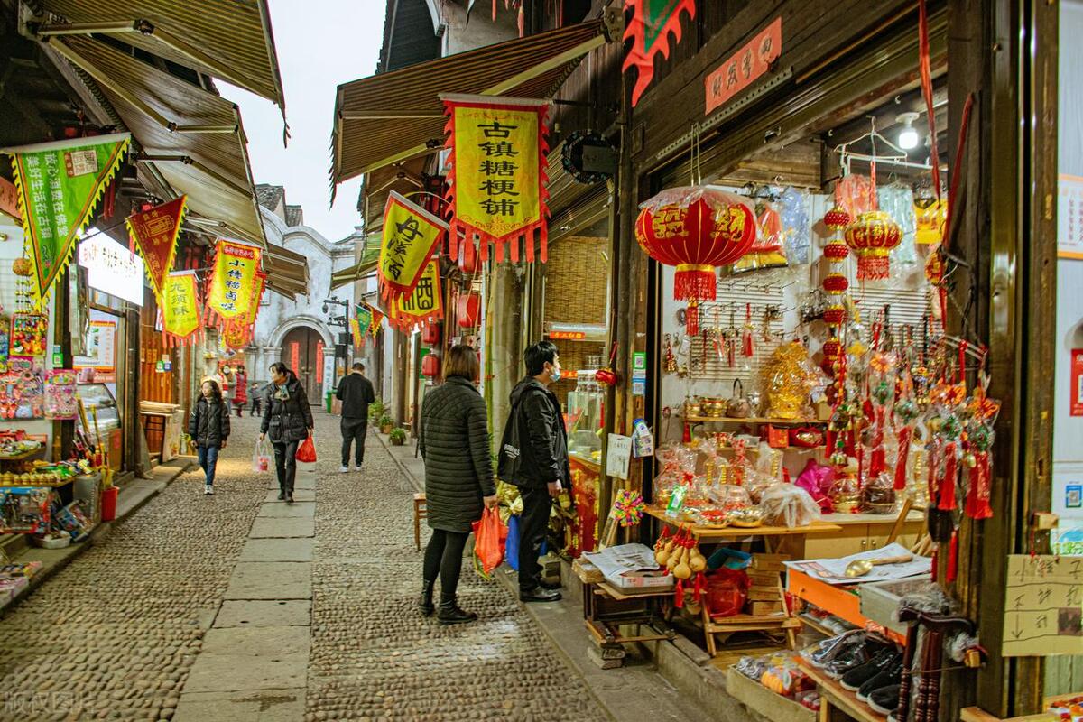 城市更新顶层设计即将年内推出，防水修缮迎来大市场